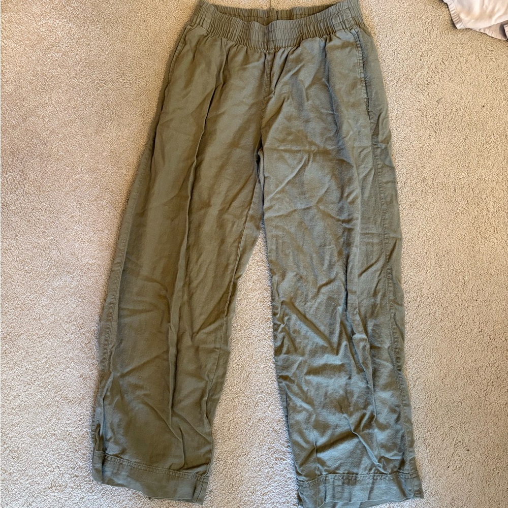 Old Navy Women's Olive Green Trousers